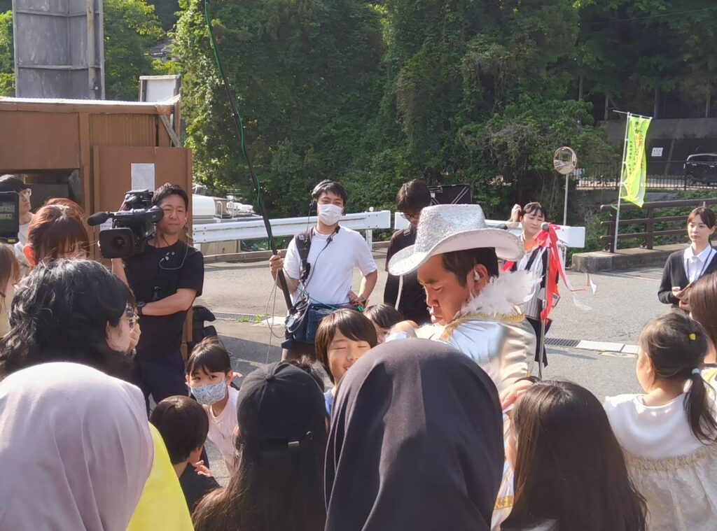 株式会社
やきやま
福岡県
糟屋郡
篠栗町
観光
めんたいワイド
山口たかし
お笑い芸人
芸人
アーティスト
こんにゃく
ところてん
直ちゃん市場
タダイマ
テレビ
出演
子ども
元気
かわいい
お土産
直売所
売店
こんにゃくの日
刺身こんにゃく
博多おでん
おでん
こんにゃくレシピ
こんにゃく料理
こんにゃくラーメン
とんこつ
美味しい
福岡市
博多
天神
楽しい
嬉しい
コロナ
オミクロン
オンラインショップ
通販
蒟蒻ラーメン
直ちゃんこんにゃく
トマトスープ