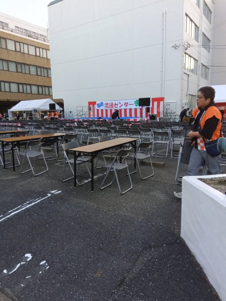 株式会社
やきやま
こんにゃく
おでん
博多おでん
炊き込みご飯の素
秋
博多
天神
中洲
福岡流通センターまつり
屋台
ステージ
まつり
福岡県
糟屋郡
篠栗町
直ちゃん市場
直売所
楽しい
ダイエット
福岡市
居酒屋